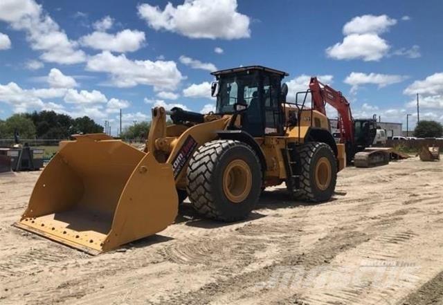 CAT 972 Wielladers