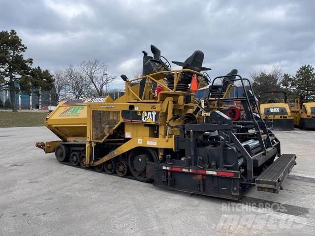 CAT AP-1055D Asfaltafwerkmachines