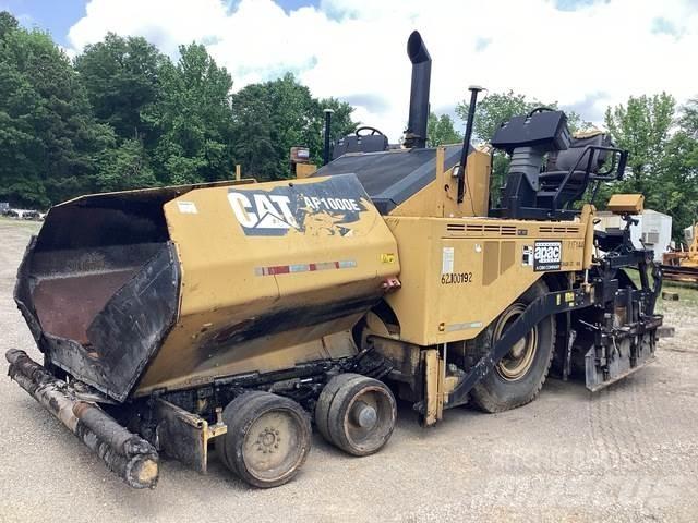 CAT AP1000E Asfaltafwerkmachines