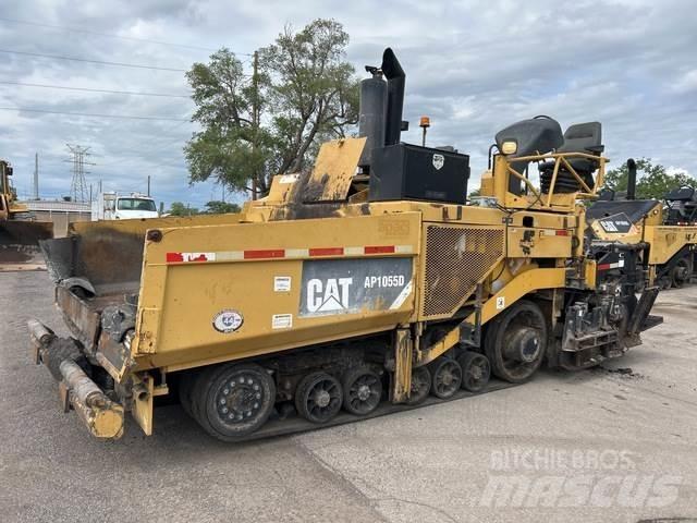 CAT AP1055D Asfaltafwerkmachines