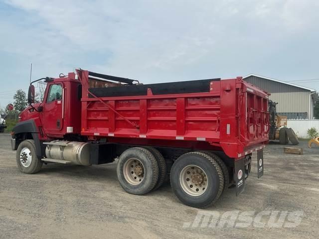 CAT CT660S Kipper