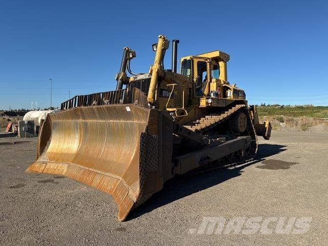 CAT D10N Rupsdozers