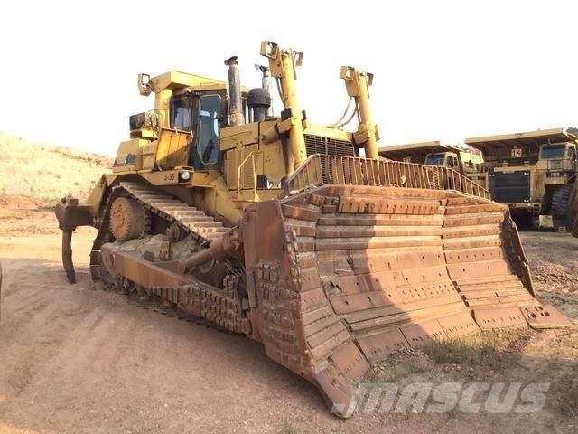 CAT D10R Rupsdozers