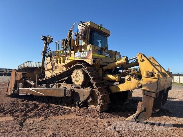 CAT D10T Rupsdozers