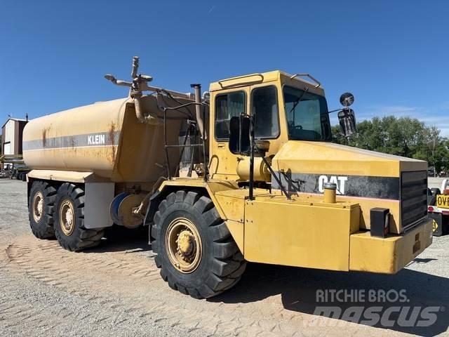 CAT D250 Water tankwagens