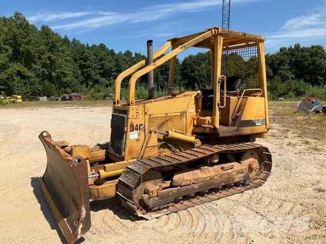 CAT D4C Rupsdozers