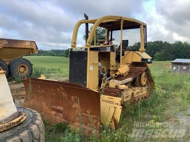 CAT D5M XL Rupsdozers