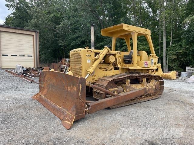 CAT D6D Rupsdozers