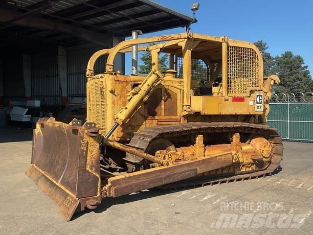 CAT D7 Rupsdozers