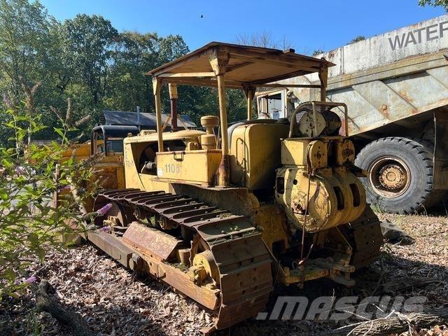 CAT D7 Rupsdozers