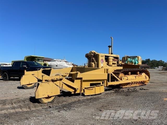CAT D8 Rupsdozers
