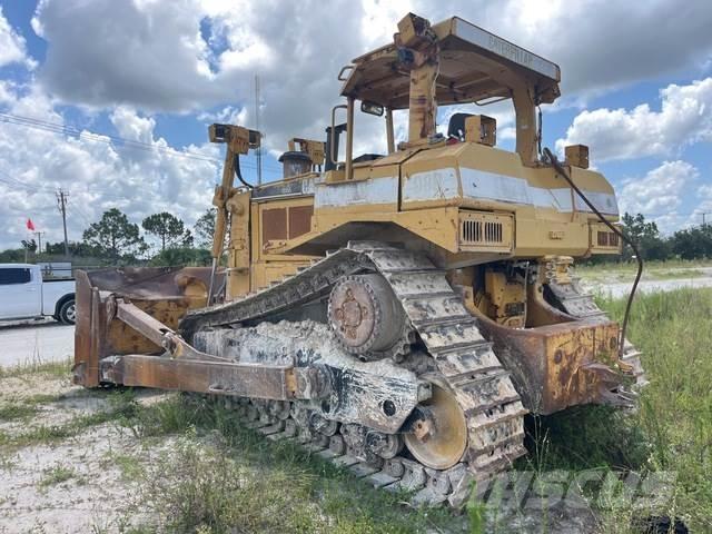 CAT D8R Rupsdozers