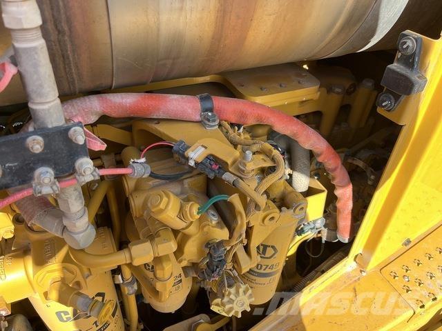 CAT D8T Rupsdozers