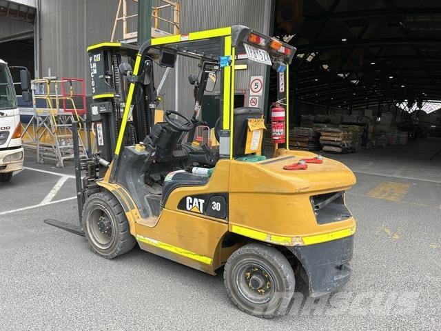 CAT DP30 Heftrucks overige