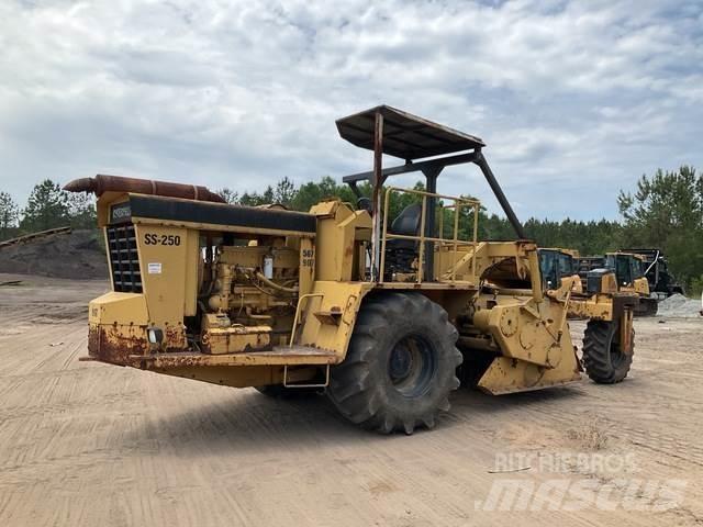 CAT SS-250 Grondverdichtingsmachines