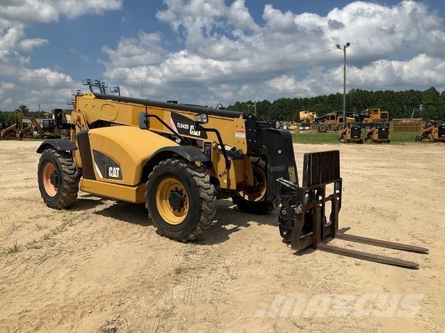 CAT TL642D Verreikers