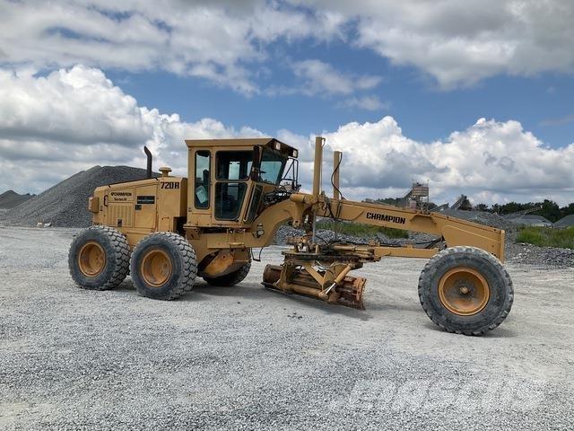 Champion 720A Graders