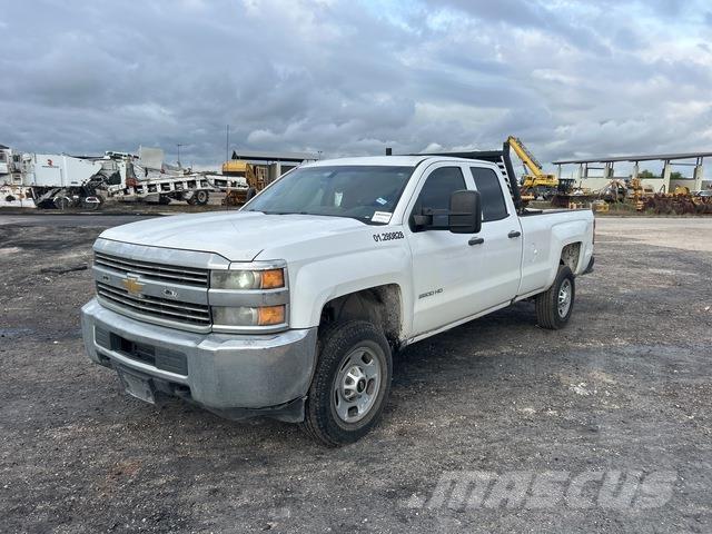 Chevrolet 2500 Bestelwagens met open laadbak
