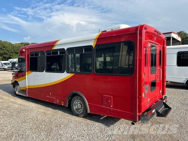 Chevrolet 4500 Minibussen