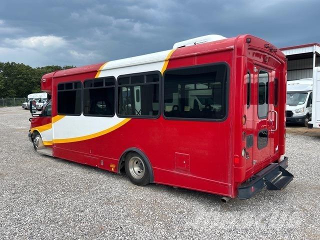 Chevrolet 4500 Minibussen