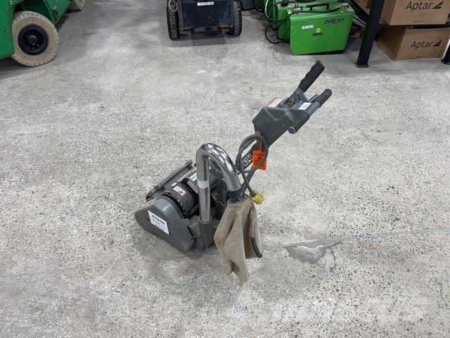Clarke EZ-8 Bouw - Overige