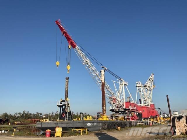  Clyde 32-E Werkboten en pontons