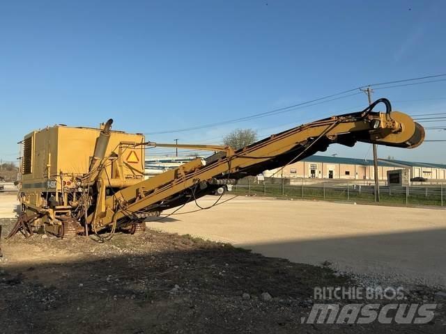 CMI PR-450 Asfaltfrezen