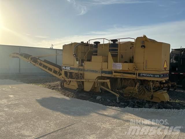 CMI PR-450 Asfaltfrezen