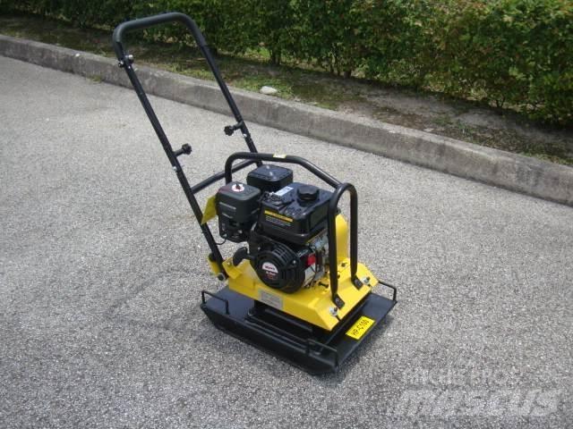 Cormac C100 Trilmachines
