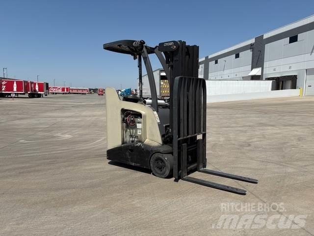 Crown RC5500 Elektrische heftrucks