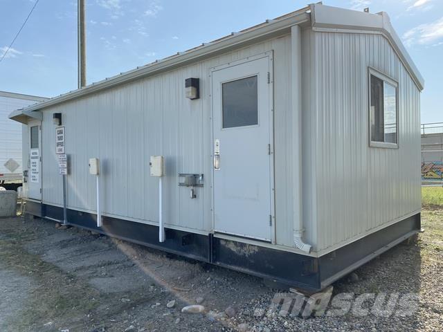  Custom Built Bouwkeet