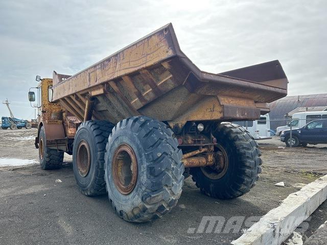 DJB D275 Knik dumptrucks