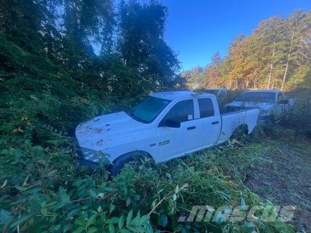 Dodge Ram Bestelwagens met open laadbak