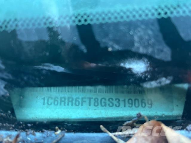 Dodge Ram Bestelwagens met open laadbak