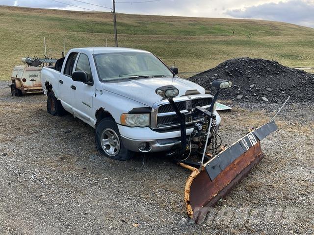 Dodge Ram 1500 Sneeuwschuivers en -ploegen