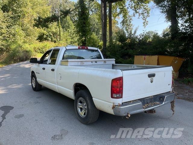 Dodge Ram 1500 Bestelwagens met open laadbak