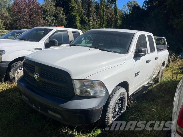 Dodge Ram 1500 Bestelwagens met open laadbak