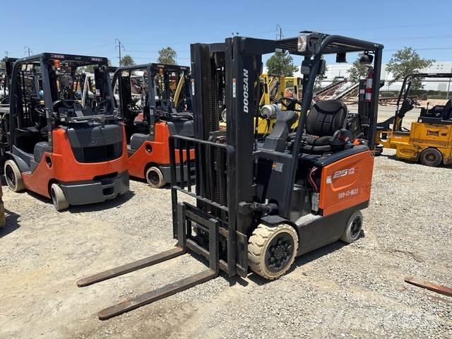 Doosan BC25S-7 Elektrische heftrucks