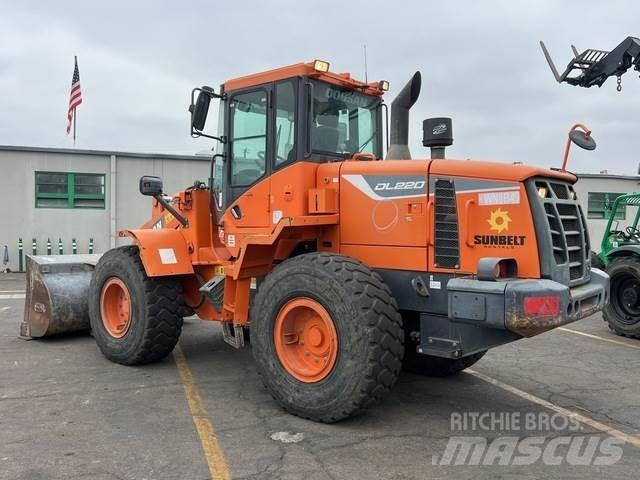 Doosan DL220-5 Wielladers