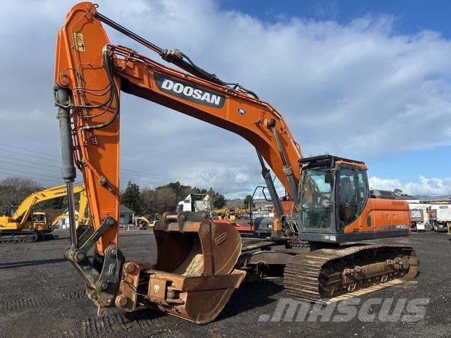 Doosan DX300LC Rupsgraafmachines