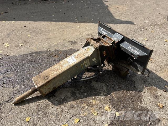 Epiroc EC70T Hamers en brekers