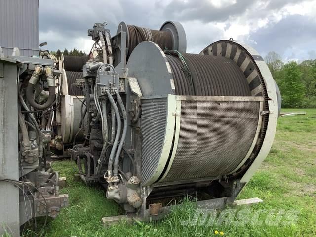  Favco STD-1500 Torenkranen