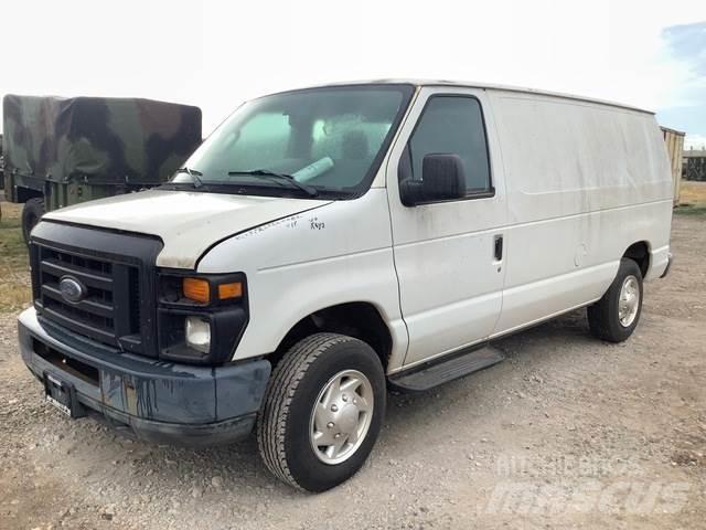 Ford E-150 Gesloten bedrijfswagens
