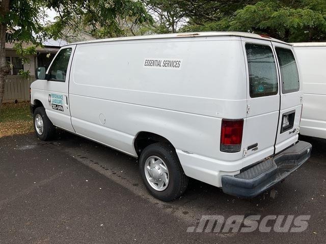 Ford E-150 Gesloten bedrijfswagens