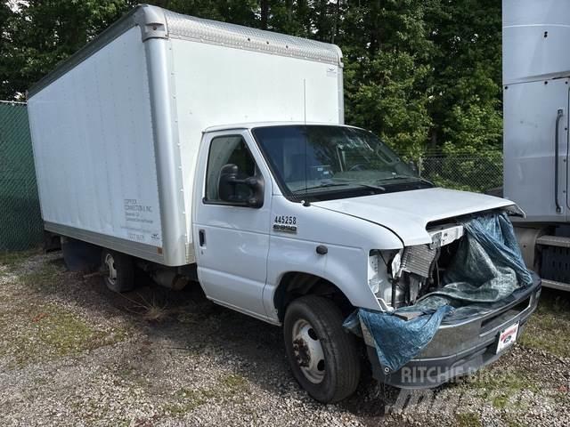 Ford E-350 Bakwagens met gesloten opbouw