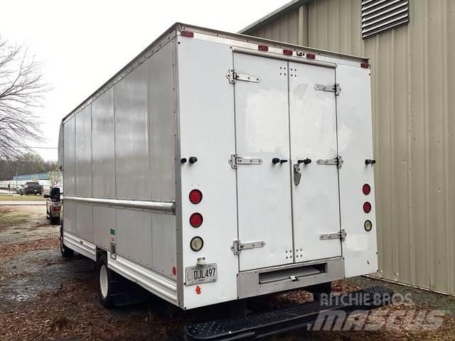 Ford E-350 Gesloten opbouw