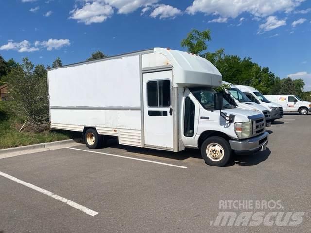 Ford E-350 Gesloten bedrijfswagens