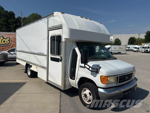 Ford E-350 Gesloten bedrijfswagens