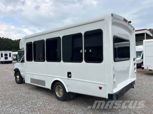 Ford E-350 Minibussen