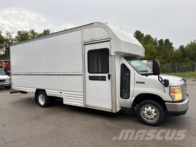 Ford E-350 Gesloten bedrijfswagens